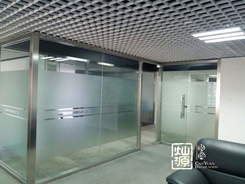 南寧辦公室設(shè)計之萬達(dá)茂酒店項目部辦公室